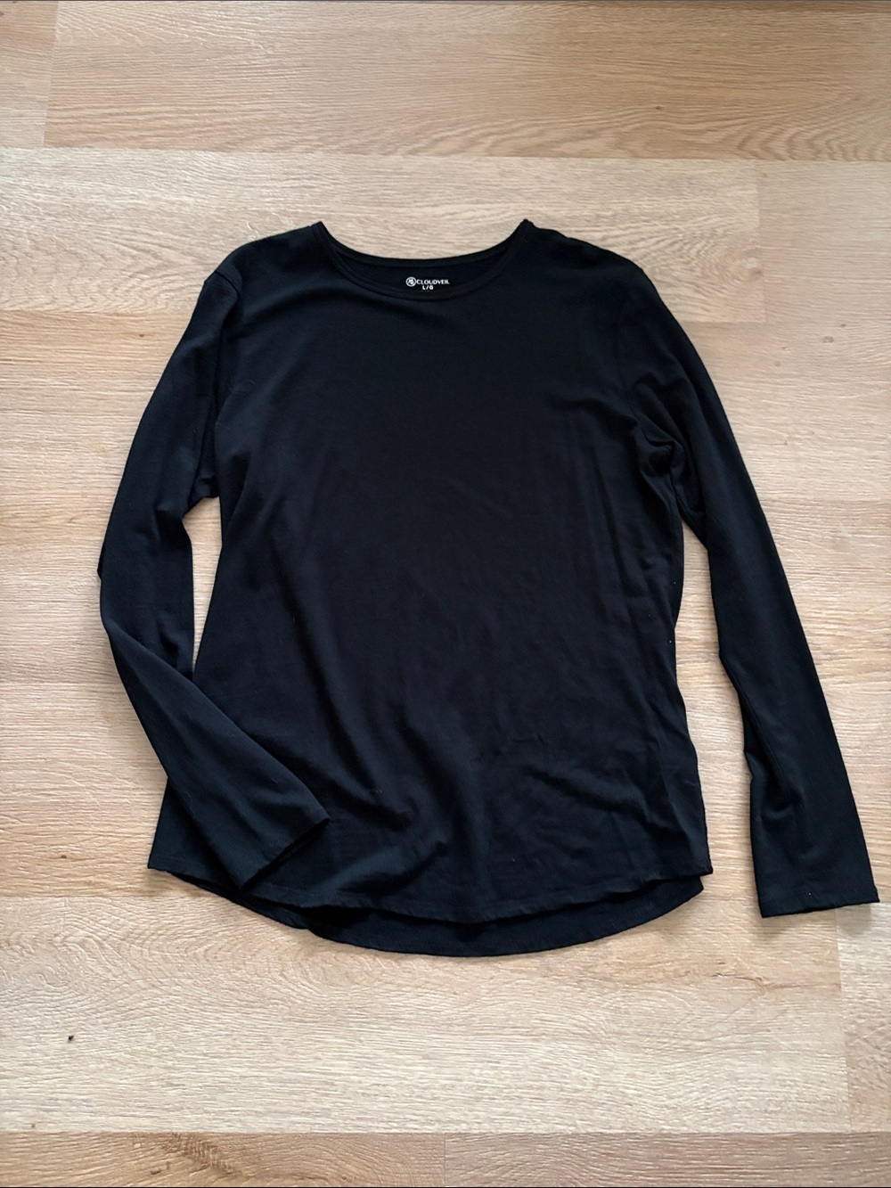 Eddie Bauer Women's Black Long Sleeve Scoop Neck Tee